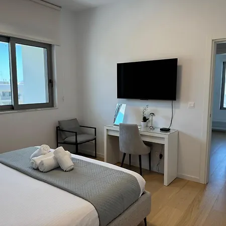 Wealthystays Parkside 公寓 *