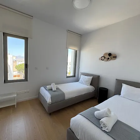 Lägenhet Wealthystays Parkside *