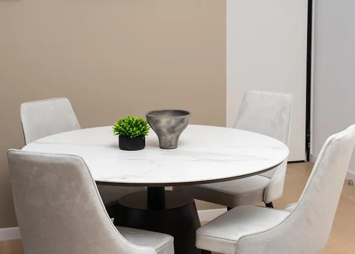 公寓 Wealthystays Parkside 尼科西亚