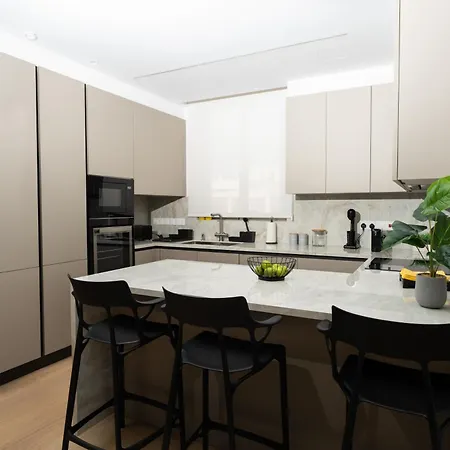 Wealthystays Parkside Residence
