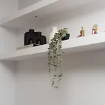 Wealthystays Parkside Διαμέρισμα