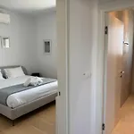 Wealthystays Parkside
